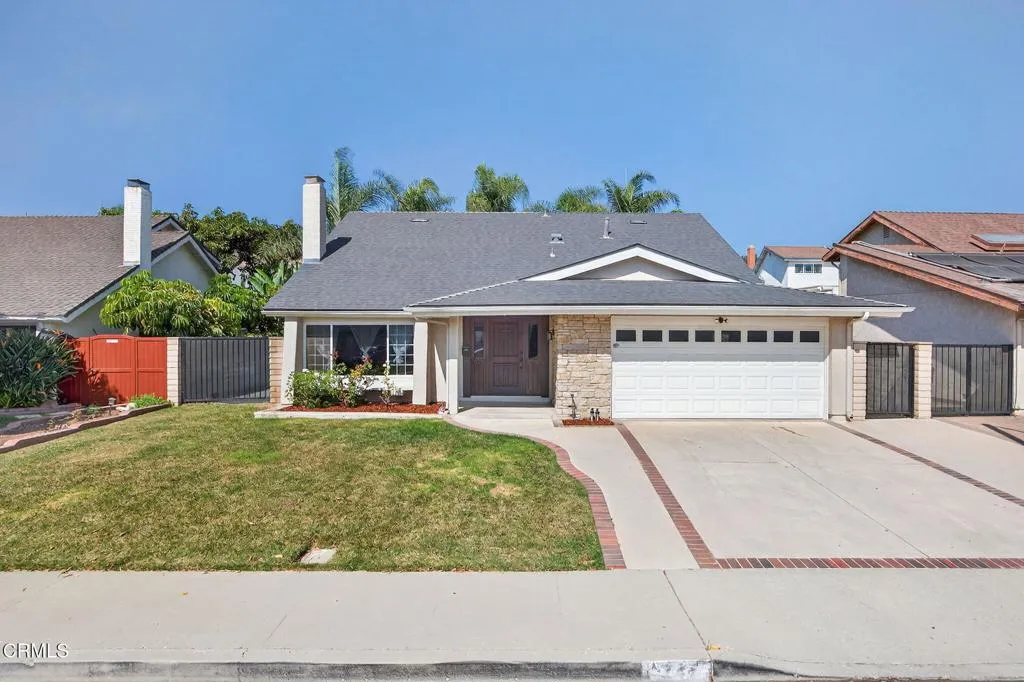 747 Southwick Street, Santa Paula, California 93060 home-pic-0