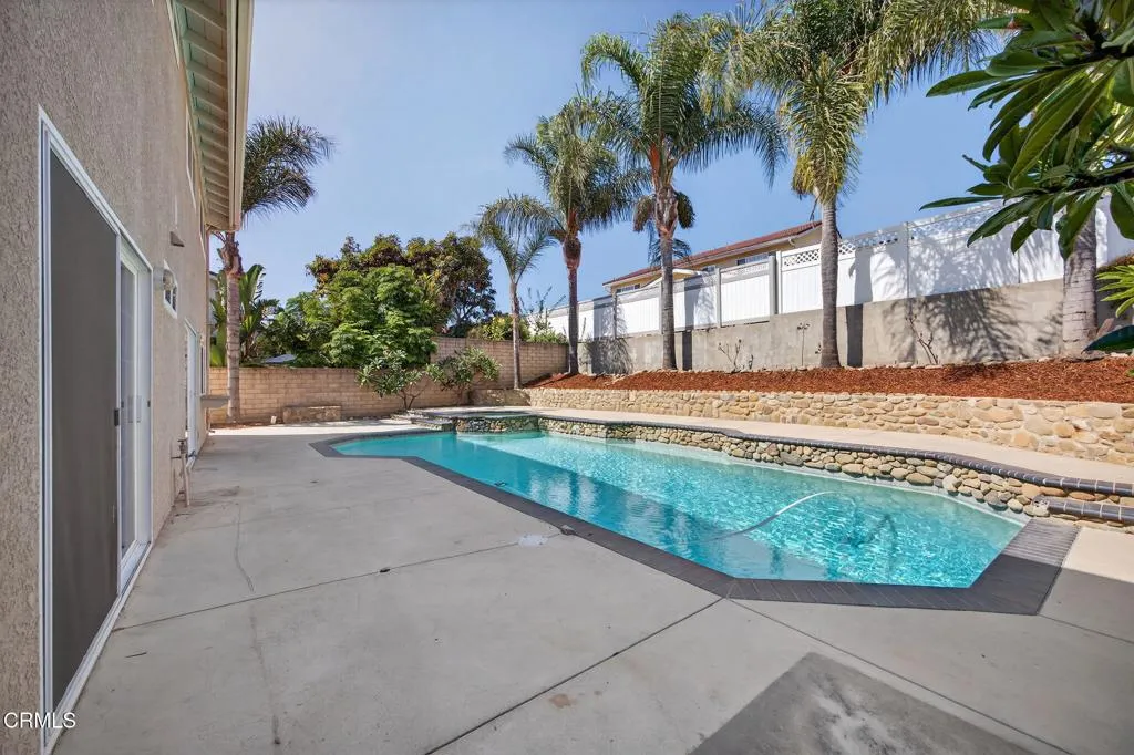 747 Southwick Street, Santa Paula, California 93060 home-pic-38