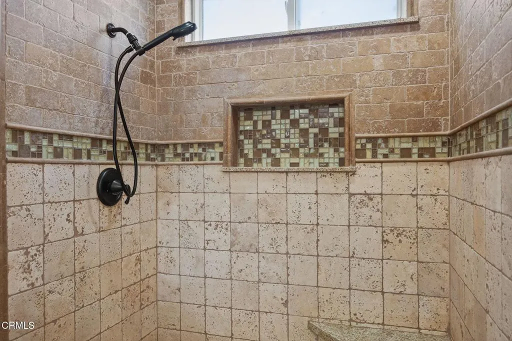 747 Southwick Street, Santa Paula, California 93060 home-pic-23