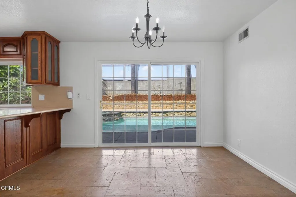 747 Southwick Street, Santa Paula, California 93060 home-pic-20