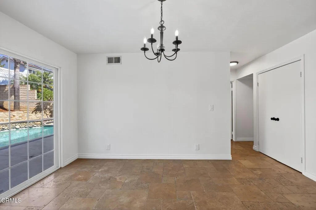 747 Southwick Street, Santa Paula, California 93060 home-pic-18