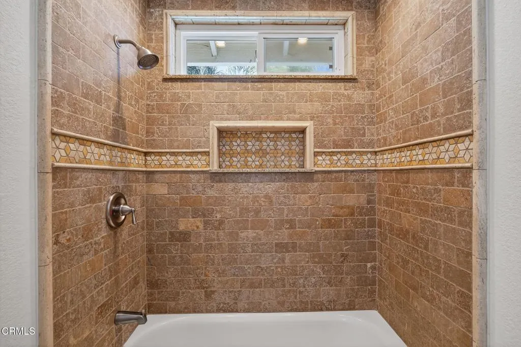 747 Southwick Street, Santa Paula, California 93060 home-pic-34