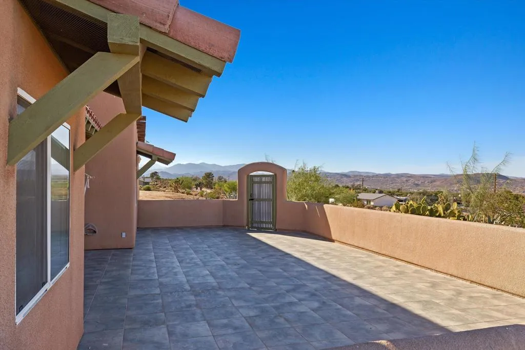 60377 Pueblo Trail, Joshua Tree, California 92252 home-pic-7