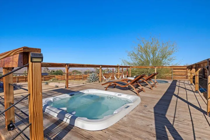 Jacuzzi