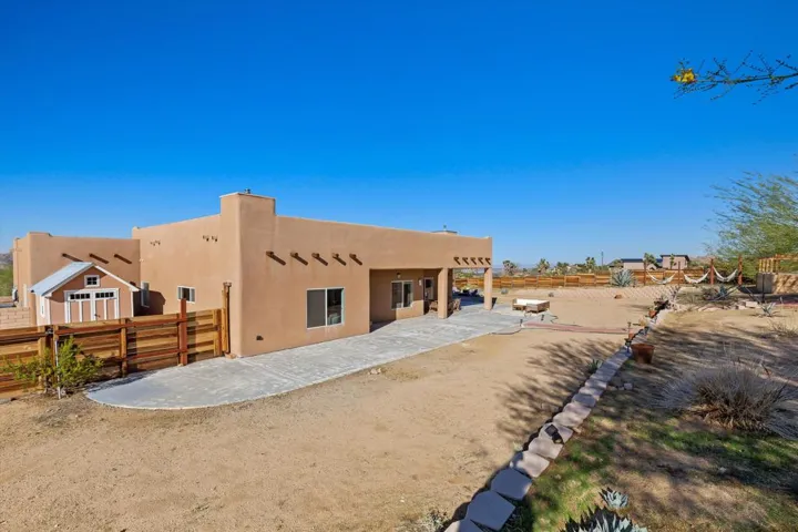 60377 Pueblo Trail, Joshua Tree
