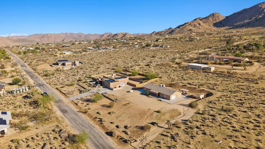 60377 Pueblo Trail, Joshua Tree