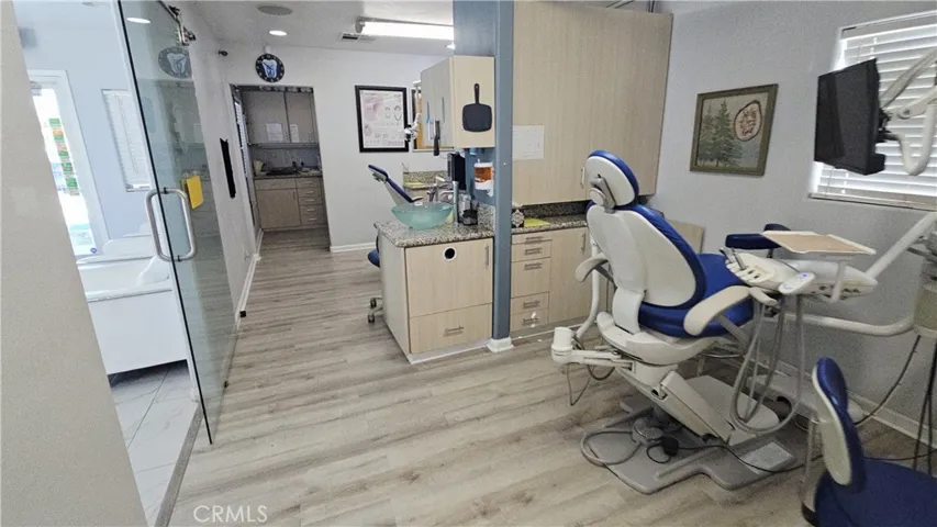 CHAIR 3