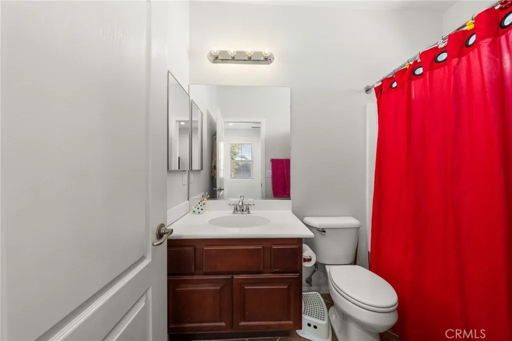 45501 Jaguar Way, Temecula, California 92592 home-pic-19
