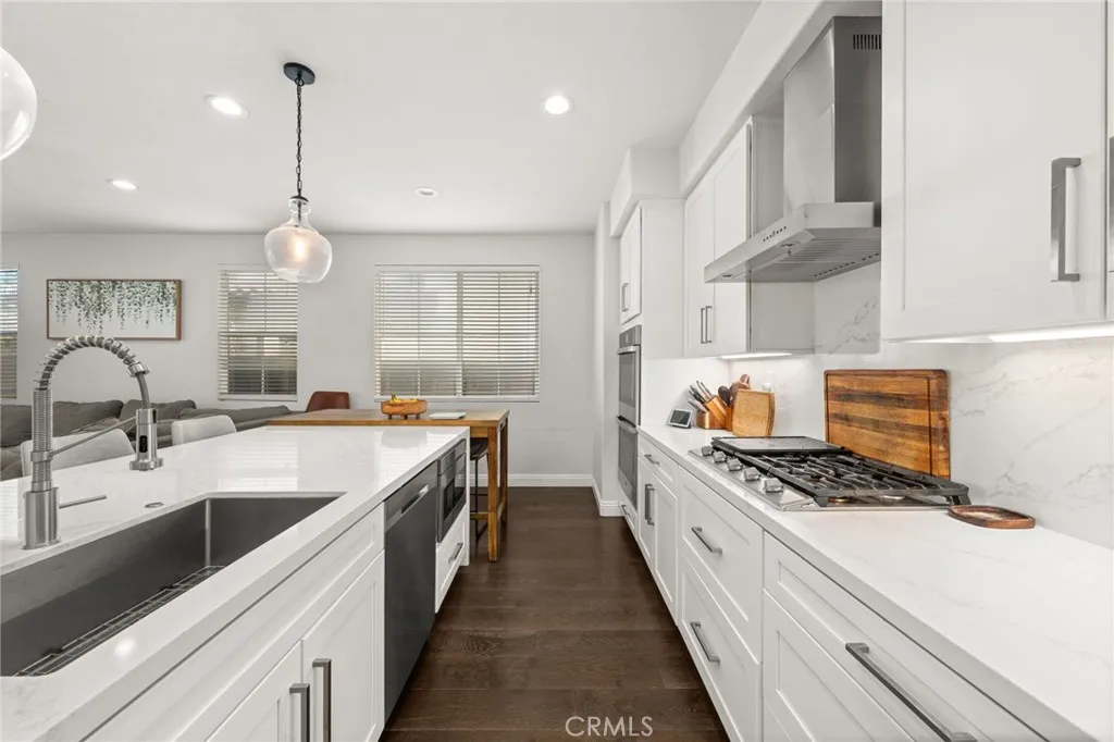 45501 Jaguar Way, Temecula, California 92592 home-pic-7