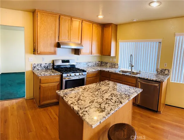 15651 Fairbanks, Victorville, California 92394