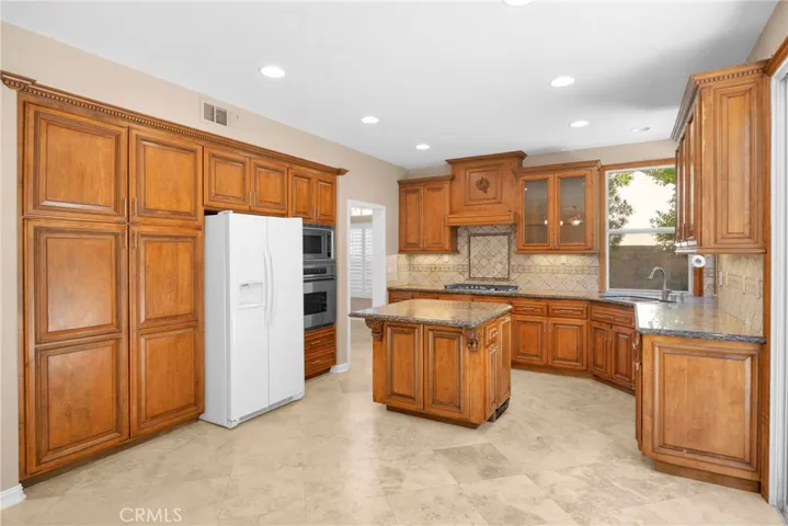 22 Larkspur Drive, Aliso Viejo, California 92656