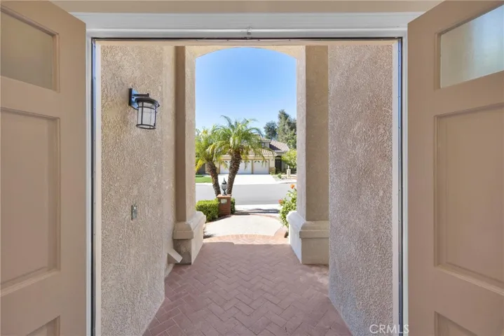 22 Larkspur Drive, Aliso Viejo, California 92656