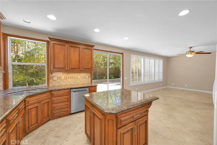 22 Larkspur Drive, Aliso Viejo, California 92656