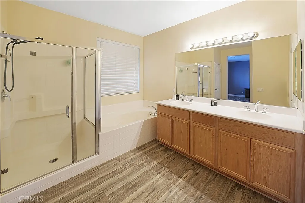 13864 Grant Way, Oak Hills, California 92344 home-pic-40