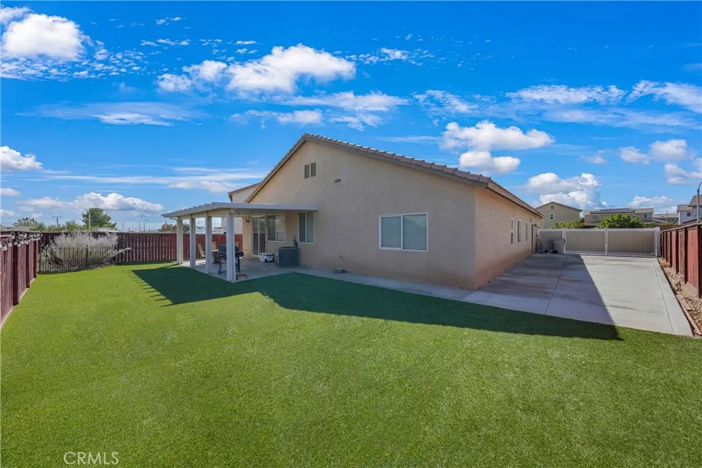 13864 Grant Way, Oak Hills, California 92344 home-pic-30