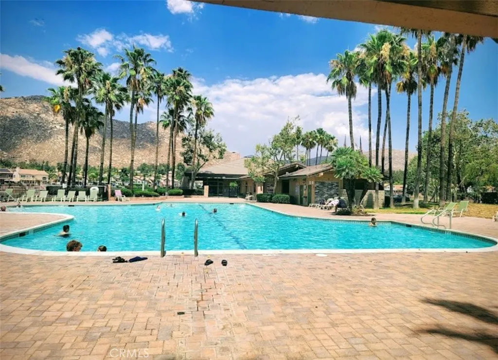24461 Willow Run Road, Moreno Valley, California 92557 home-pic-22