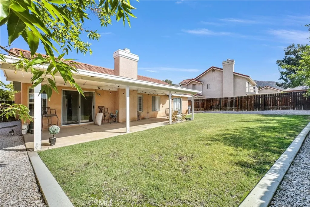 24461 Willow Run Road, Moreno Valley, California 92557 home-pic-19
