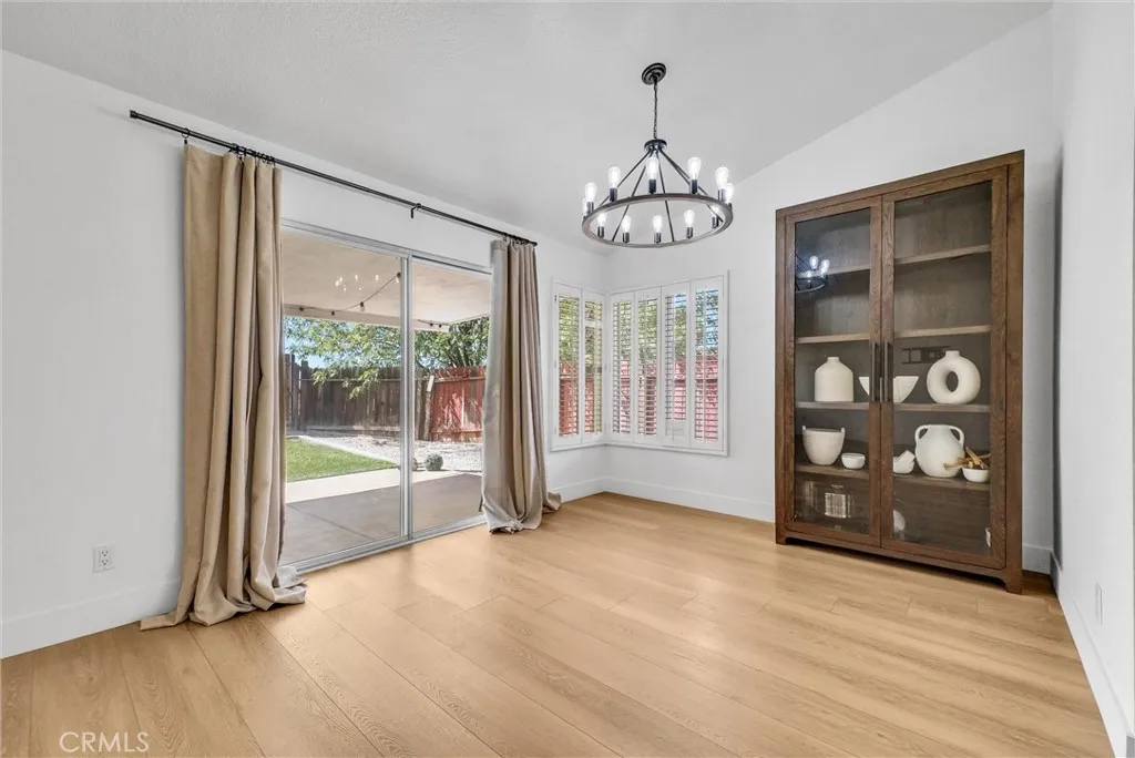 24461 Willow Run Road, Moreno Valley, California 92557 home-pic-4