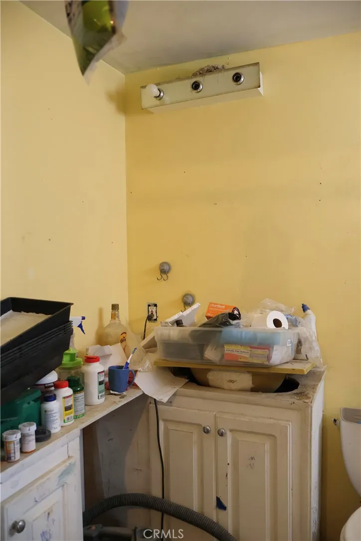 19567 Old El Mirage Road, Adelanto, California 92301 home-pic-17
