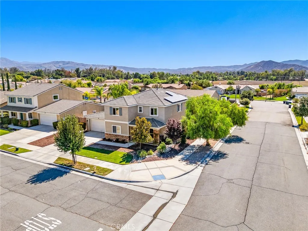 171 Lupine Street, Hemet, California 92543 home-pic-27
