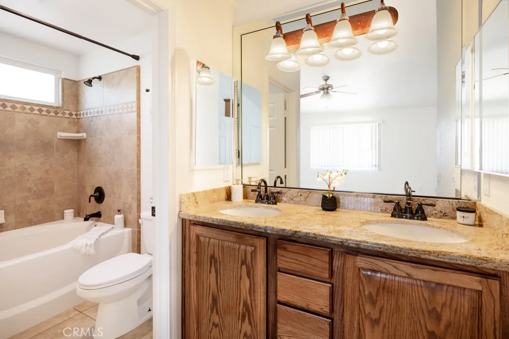 7714 Grand Avenue, Yucca Valley, California 92284 home-pic-32