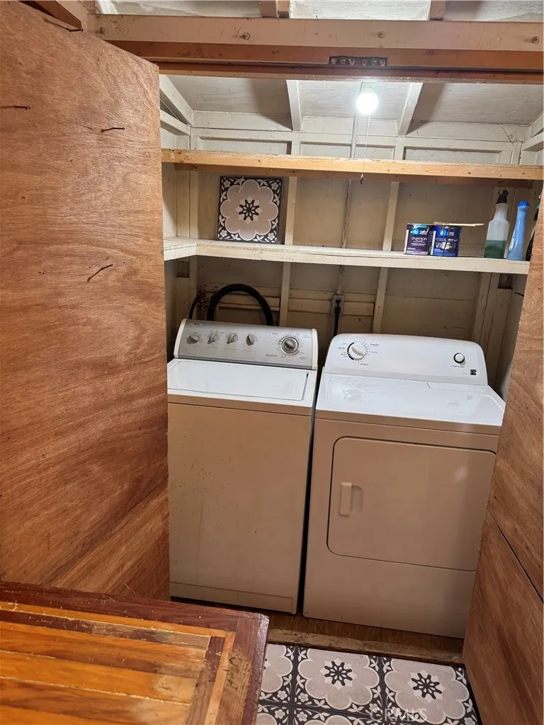 Kitchen Laundry