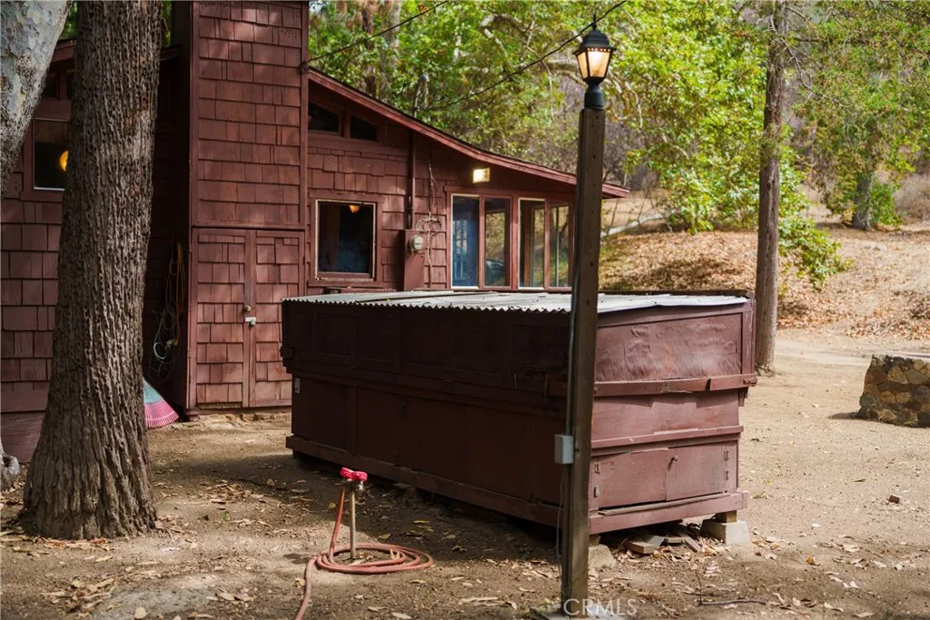 Lamp post and tool storage/workbench with power