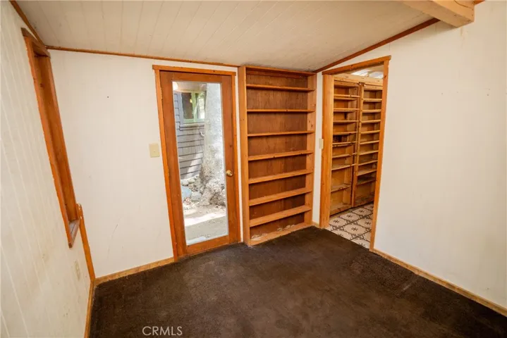 Bedroom/Office/Hobbie Room