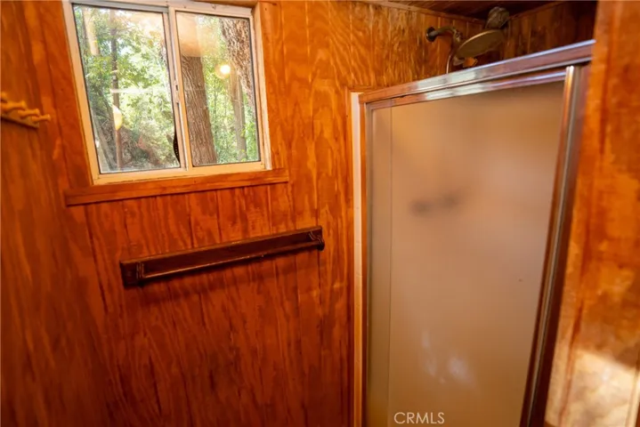 Shower in 3/4 Bathroon