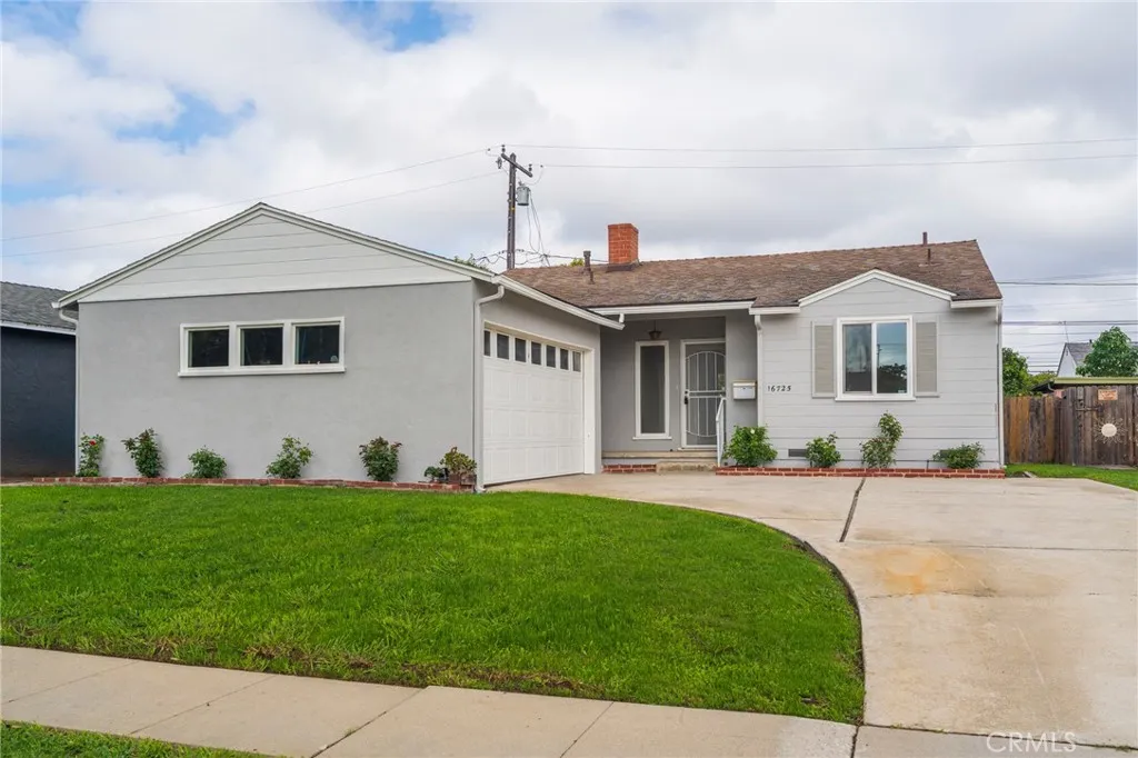 16725 Elgar Avenue, Torrance, California 90504 home-pic-0