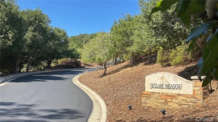 6287 Kestrel Lane, Avila Beach, California 93424