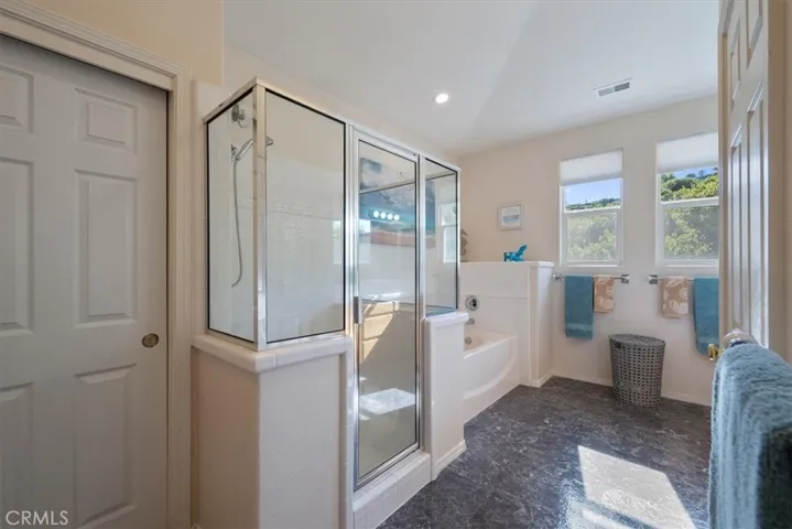 6287 Kestrel Lane, Avila Beach, California 93424