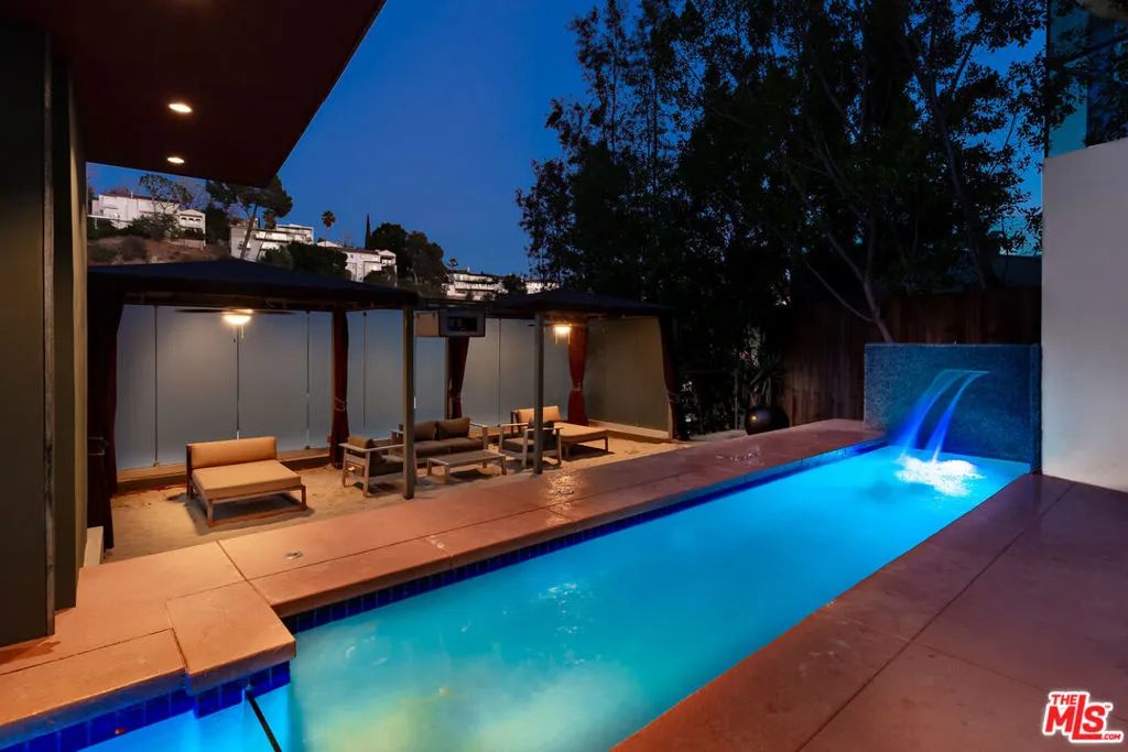 2738 Rinconia Drive, Los Angeles, California 90068 home-pic-3