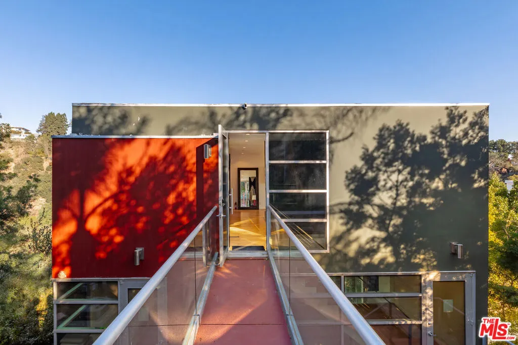 2738 Rinconia Drive, Los Angeles, California 90068 home-pic-48