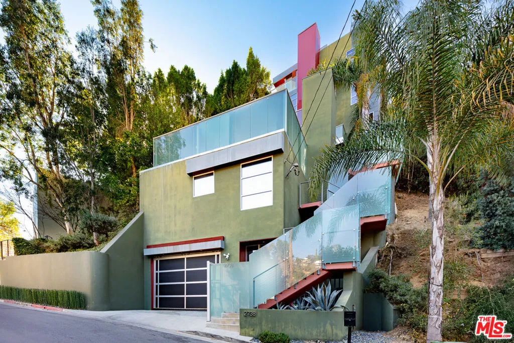 2738 Rinconia Drive, Los Angeles, California 90068 home-pic-62