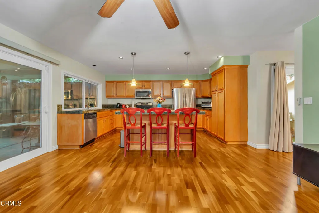 447 Anacapa Circle, Newbury Park, California 91320 home-pic-8
