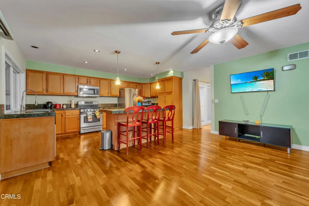 447 Anacapa Circle, Newbury Park, California 91320 home-pic-9