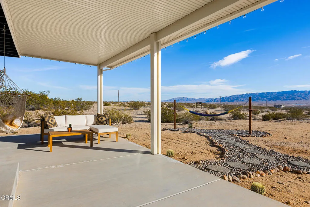 67975 Presswood Road, 29 Palms, California 92277 home-pic-19