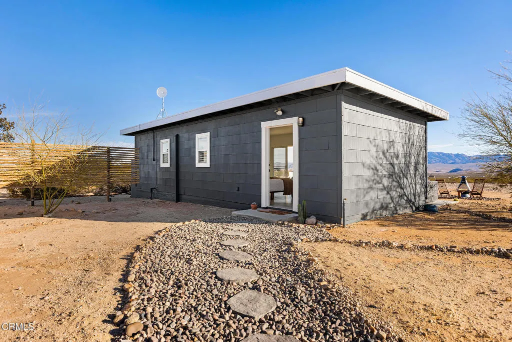 67975 Presswood Road, 29 Palms, California 92277 home-pic-1