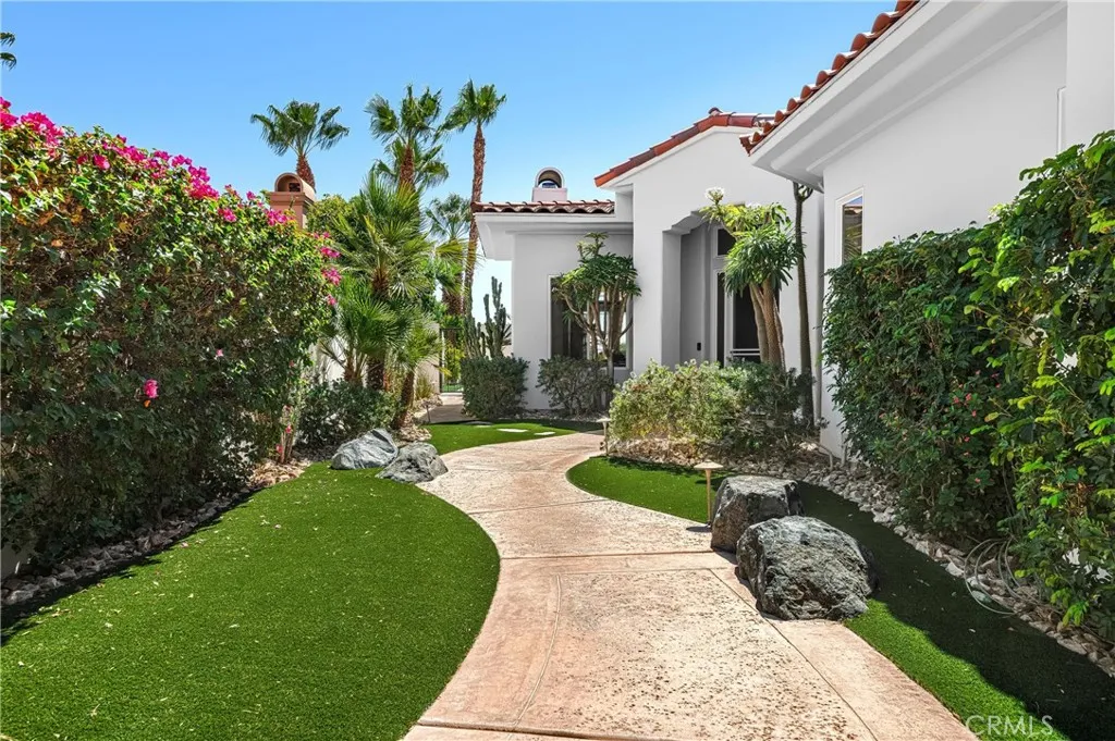 741 Mission Creek Drive, Palm Desert, California 92211 home-pic-3