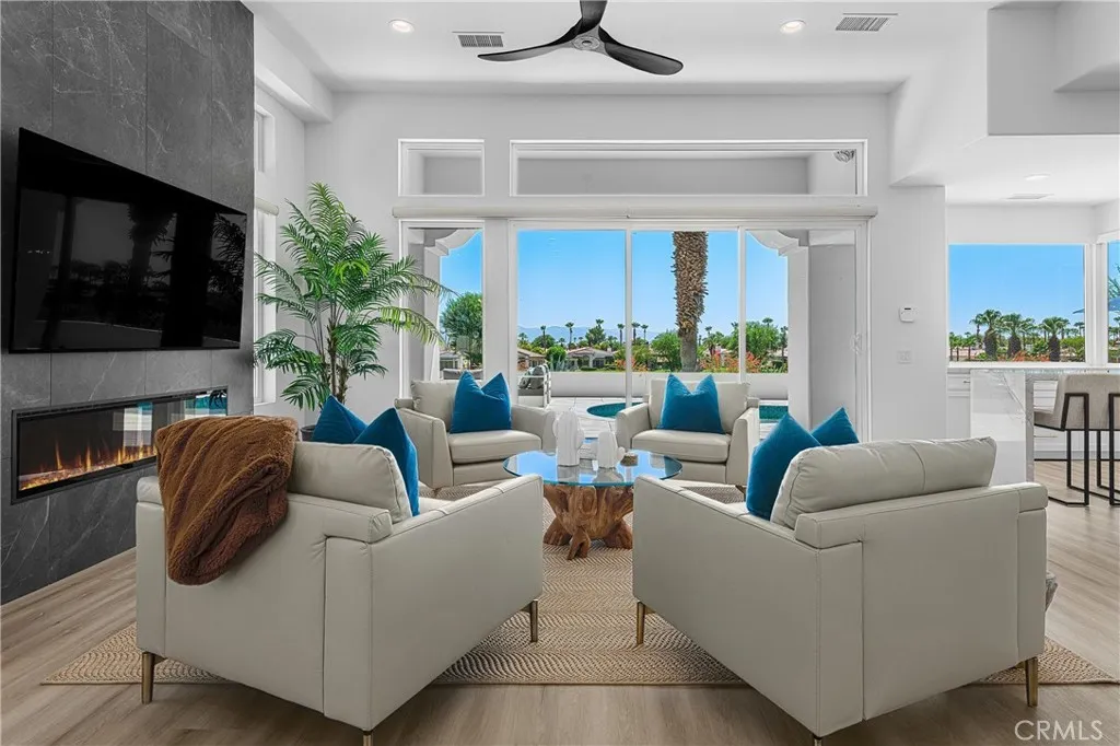 741 Mission Creek Drive, Palm Desert, California 92211 home-pic-5