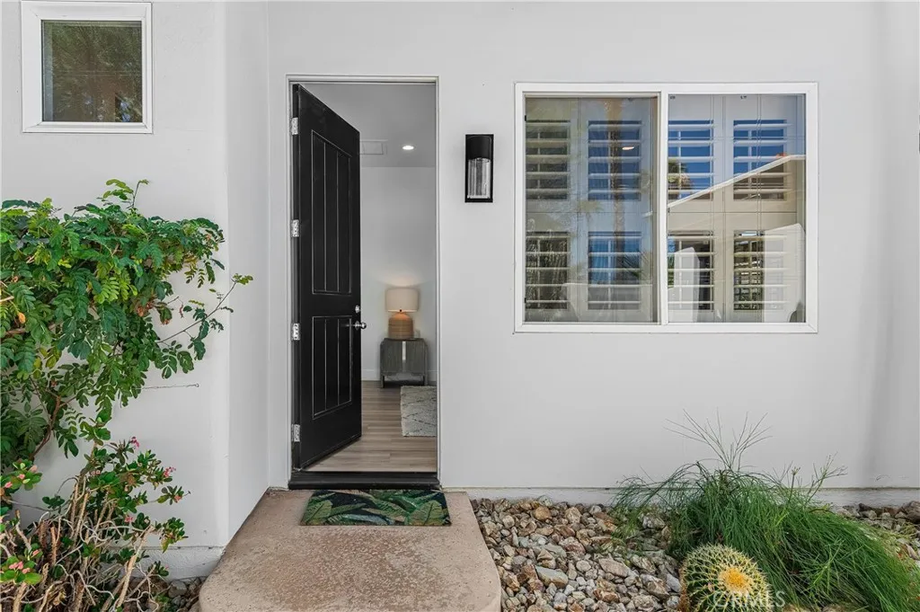 741 Mission Creek Drive, Palm Desert, California 92211 home-pic-32