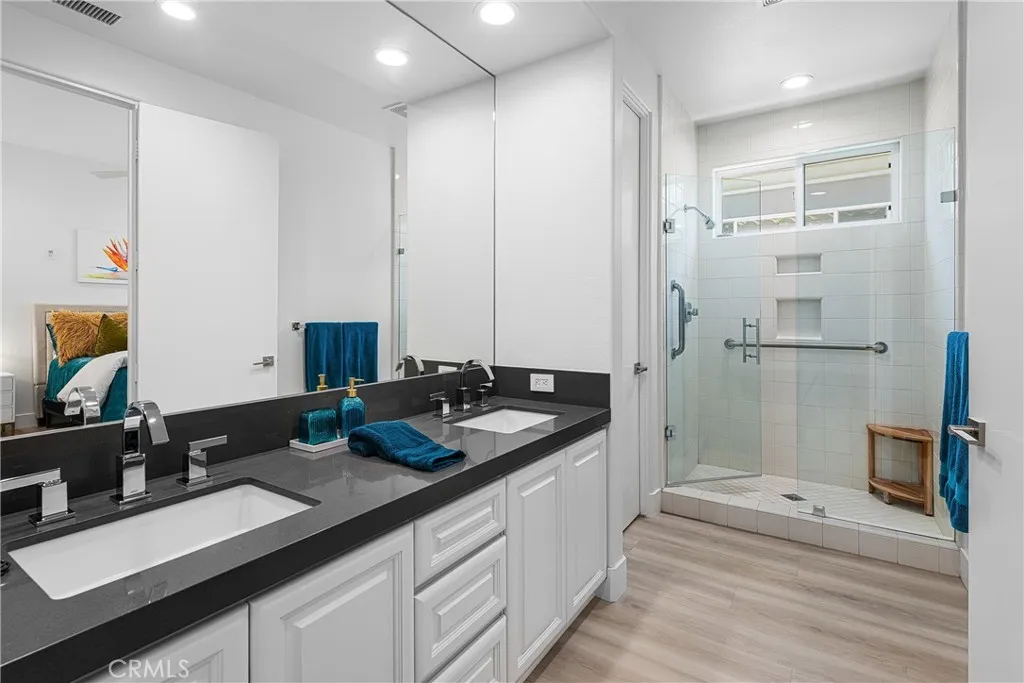 741 Mission Creek Drive, Palm Desert, California 92211 home-pic-24