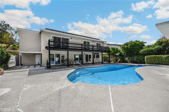 2109 2109 Smokewood, Fullerton, California 92831