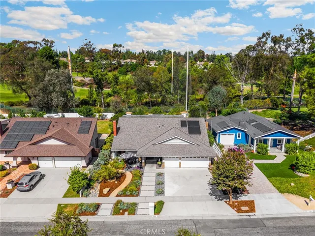 2109 2109 Smokewood, Fullerton, California 92831