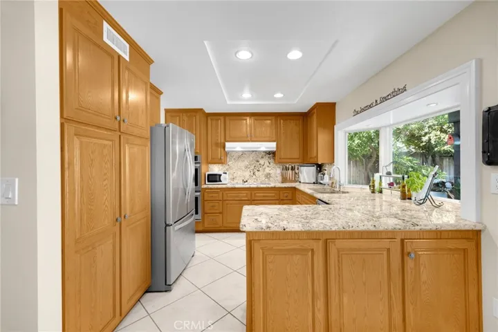 2109 2109 Smokewood, Fullerton, California 92831