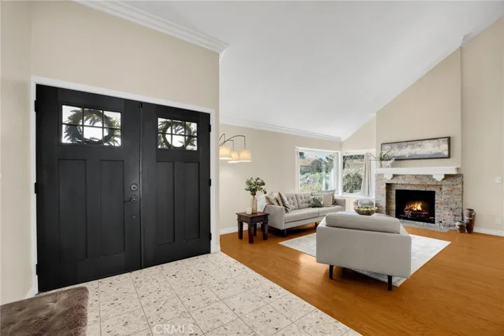 2109 2109 Smokewood, Fullerton, California 92831