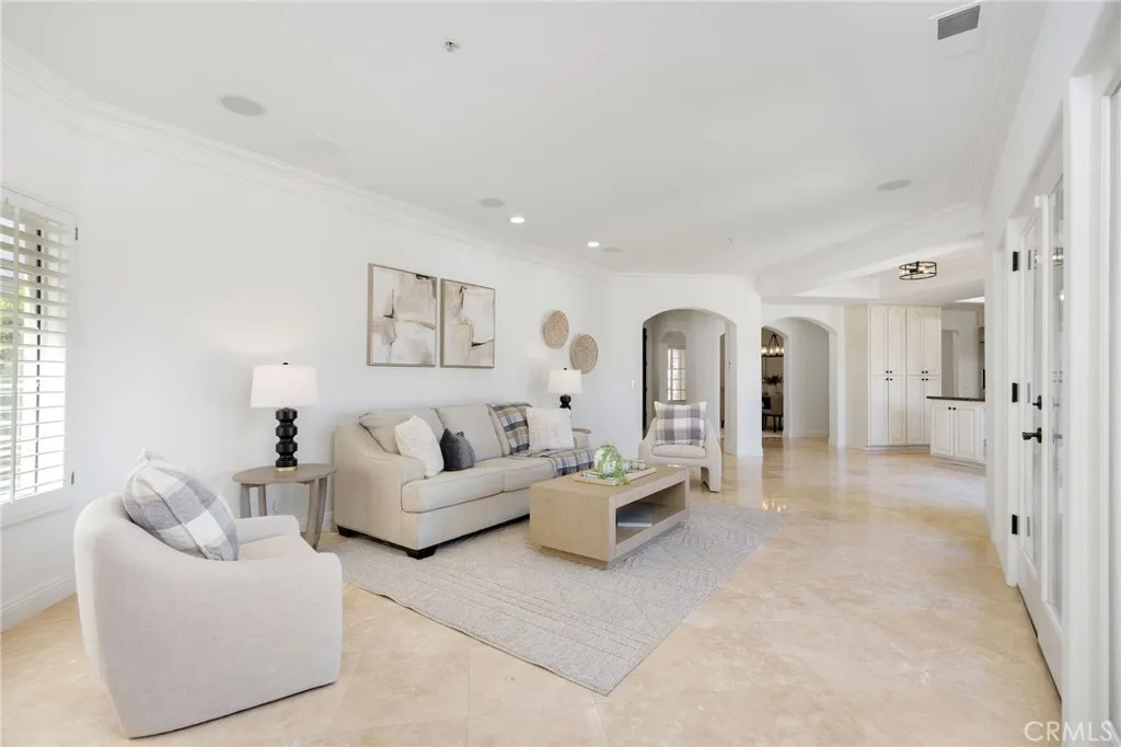 715 Calle Monserrat, San Clemente, California 92672 home-pic-25