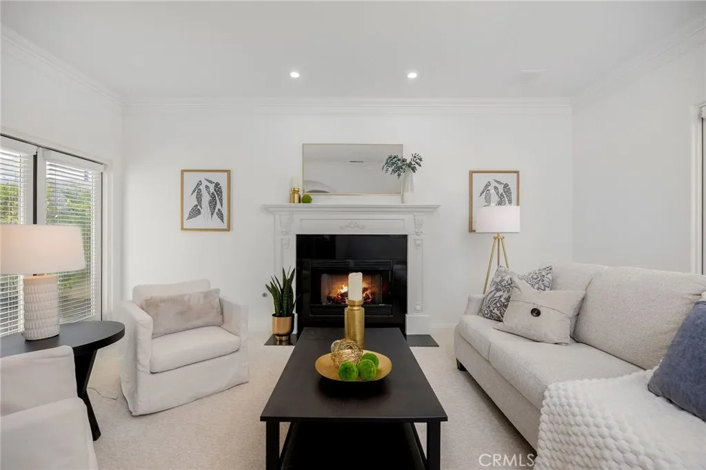 715 Calle Monserrat, San Clemente, California 92672 home-pic-6