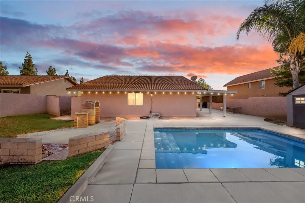 19420 Lambeth, Riverside, California 92508 home-pic-2